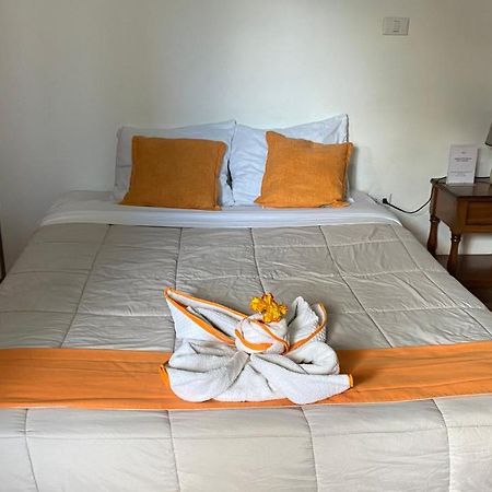 Hotel Your House Rio Segundo Bagian luar foto