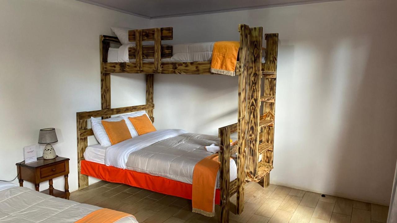 Hotel Your House Rio Segundo Bagian luar foto
