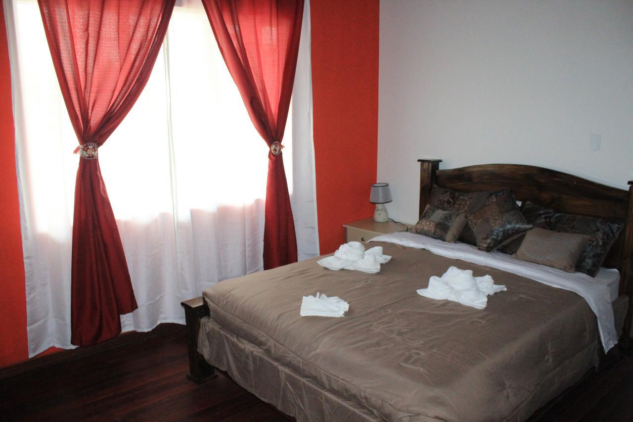 Hotel Your House Rio Segundo Bagian luar foto